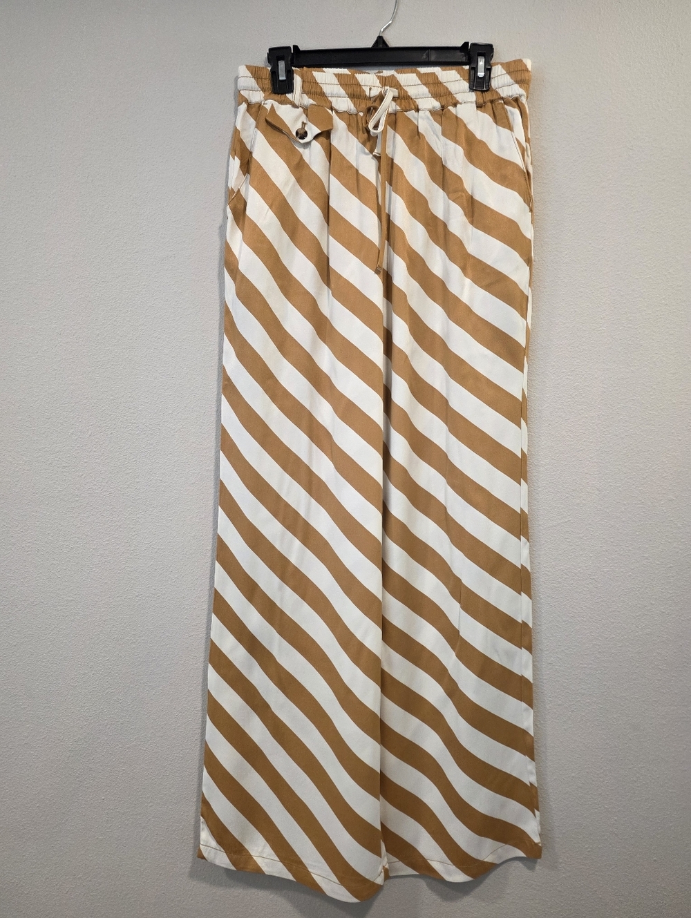 Anthro Maeve Straight Leg Pull on Silk Striped Pants - Picture 4 of 9